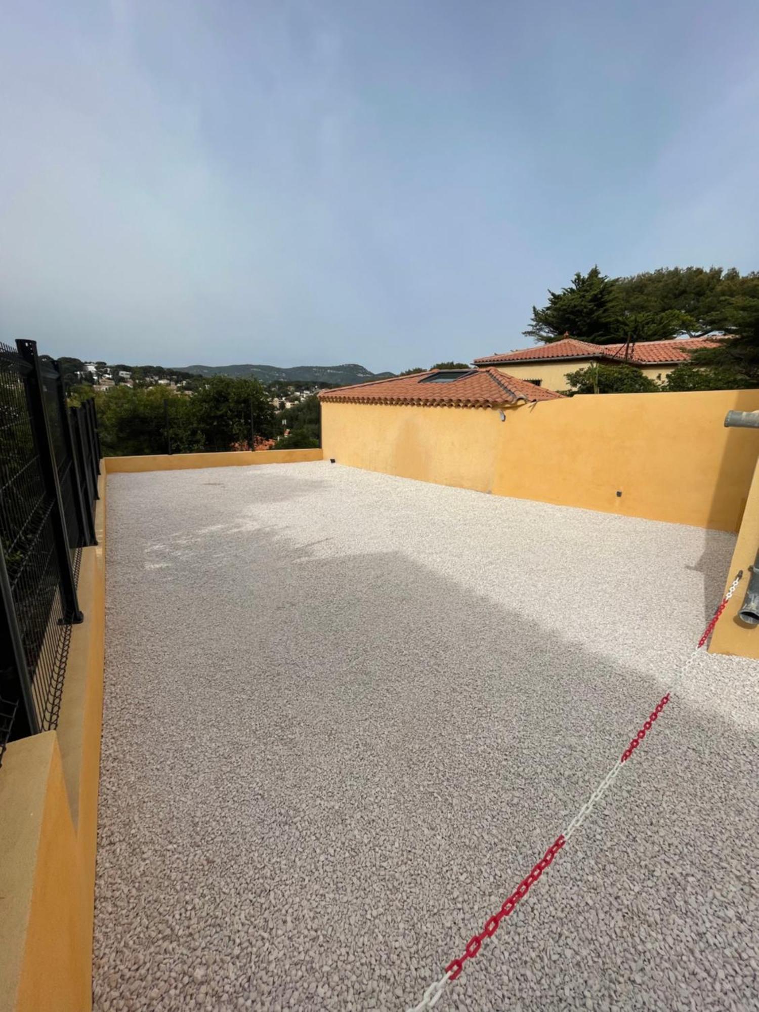 T2 vue mer avec jardinet / plage et port à pied Sanary-sur-Mer Exterior foto